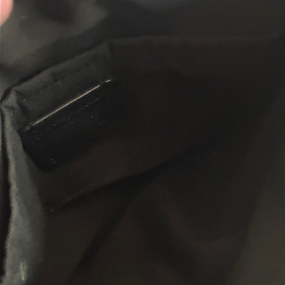 Coach Black Leather Crossbody Bag with Gold Details - Picture 4 of 5